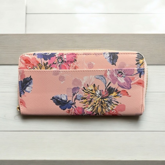 Trina Turk Wallet – Color Multi Flower- New with Box - Picture 2 of 5